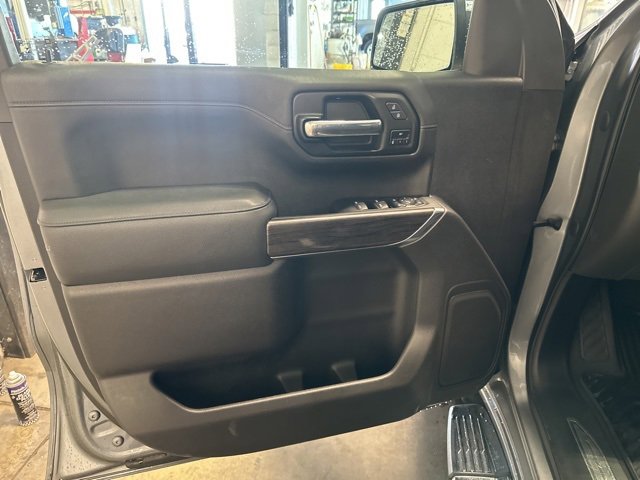 2022 Chevrolet Silverado 1500 LTZ photo 8