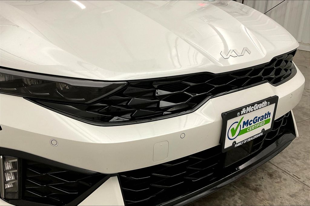 2025 Kia K5 GT-Line photo 24