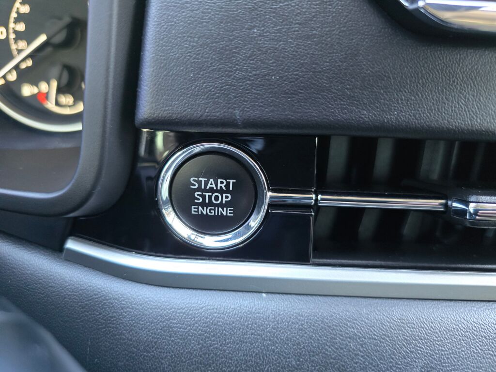 2023 Mitsubishi Outlander SE Black Edition Ralliart photo 27