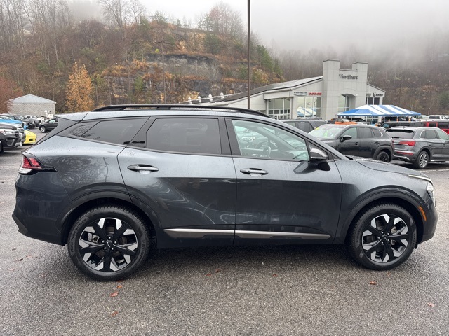 2023 Kia Sportage X-Line photo 2