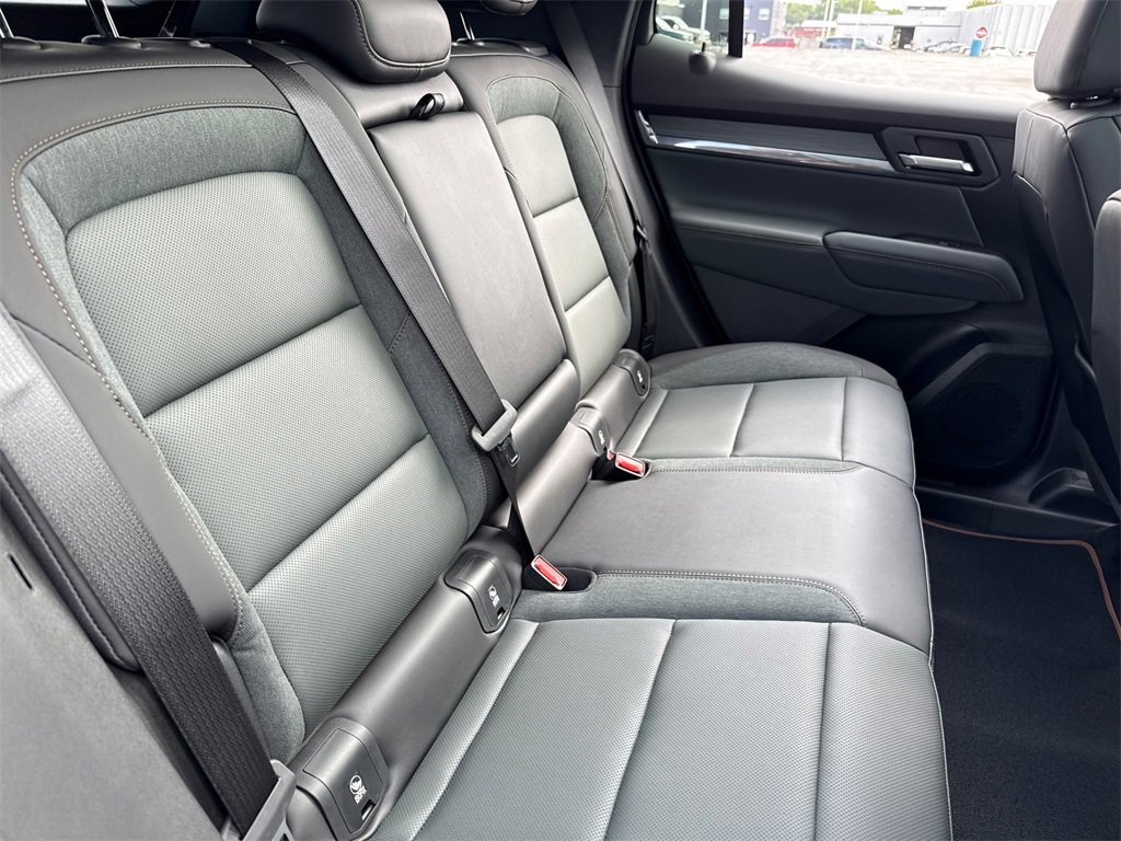 2026 GMC TERRAIN - Image 36