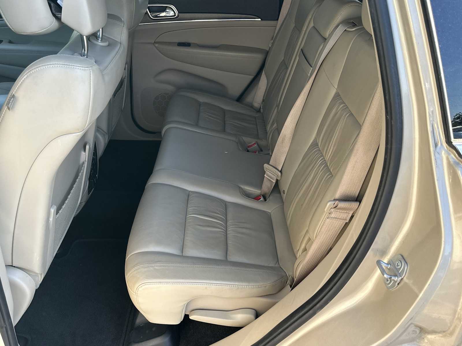2015 Jeep Grand Cherokee Limited photo 18