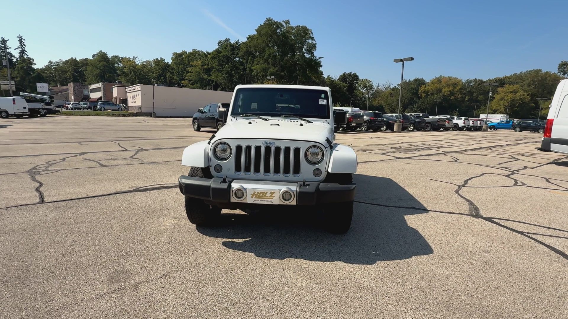 2017 Jeep Wrangler Unlimited Sahara photo 21