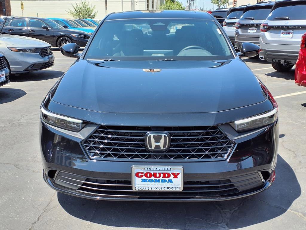 2025 Honda Accord Hybrid Sport-L photo 3