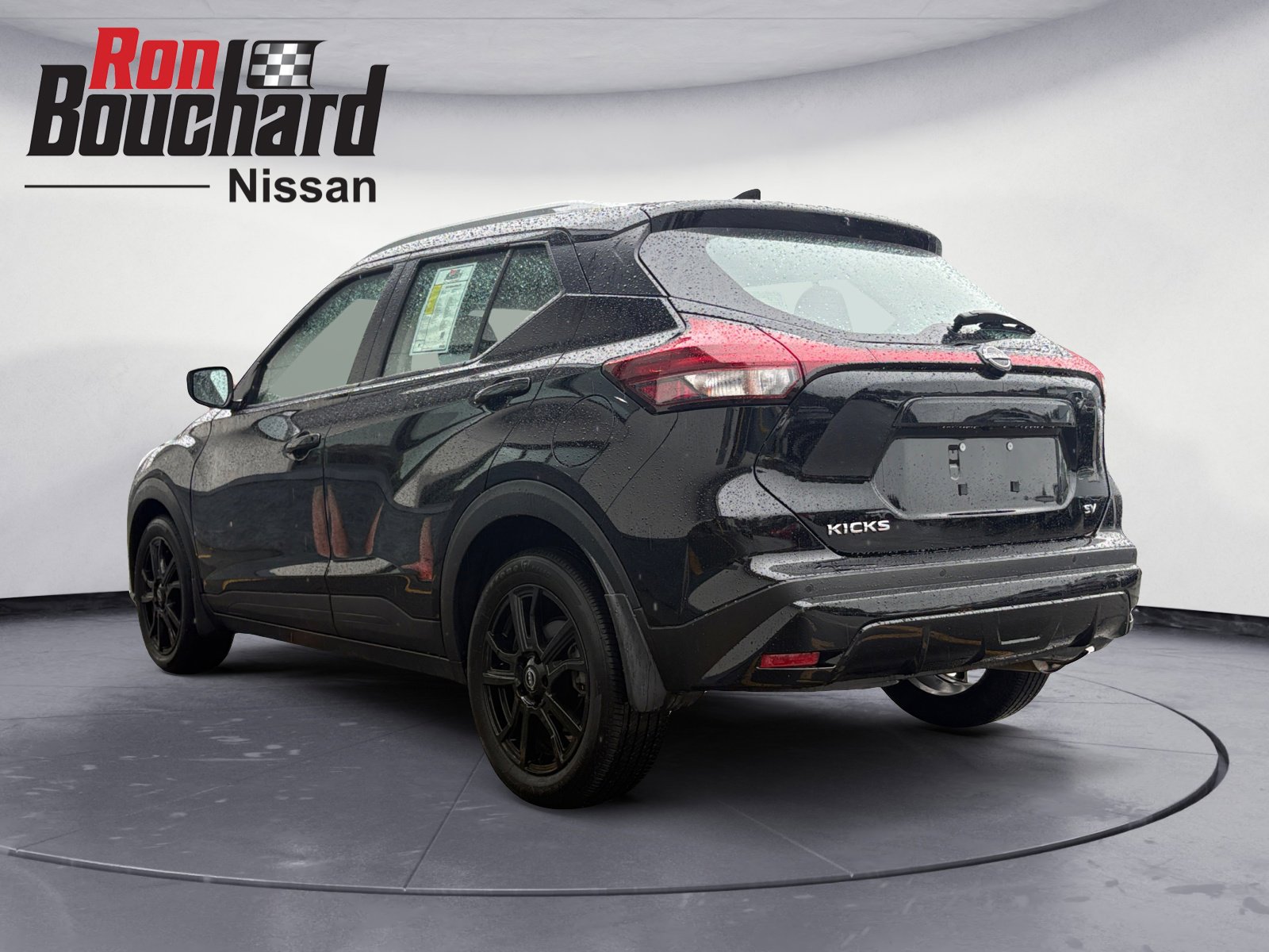 2024 Nissan Kicks SV photo 4