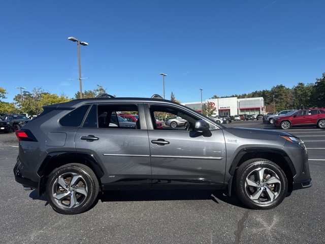2023 Toyota RAV4 Prime SE photo 2