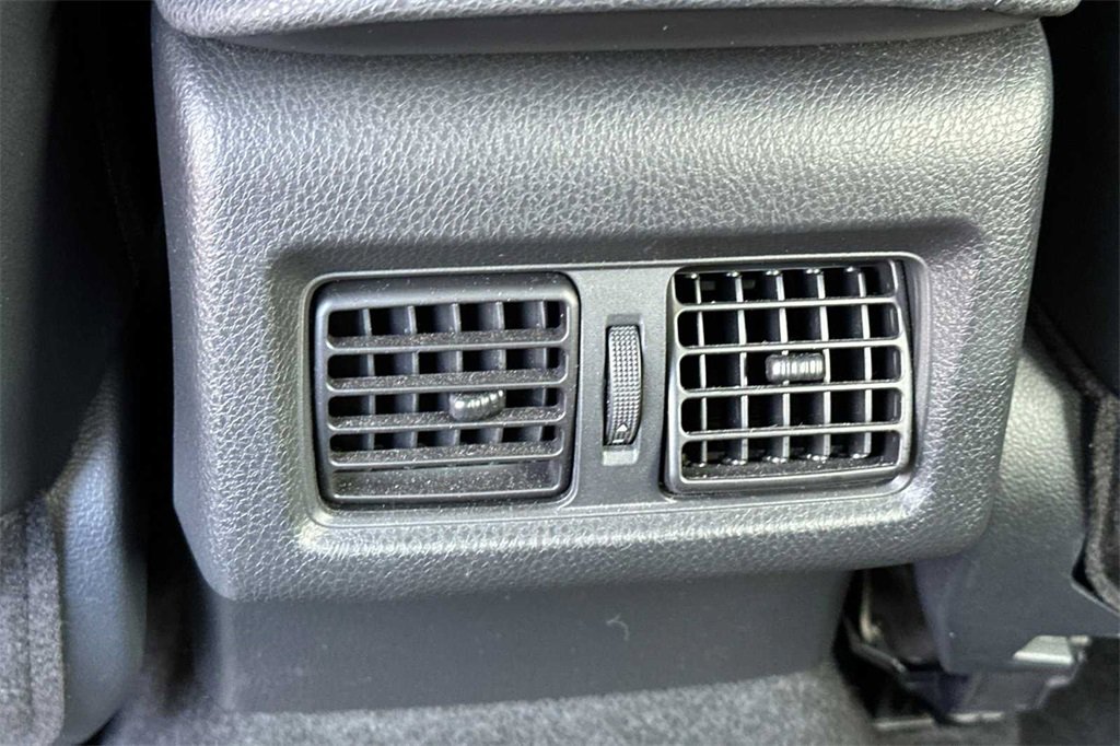 2022 Toyota Camry XSE photo 12