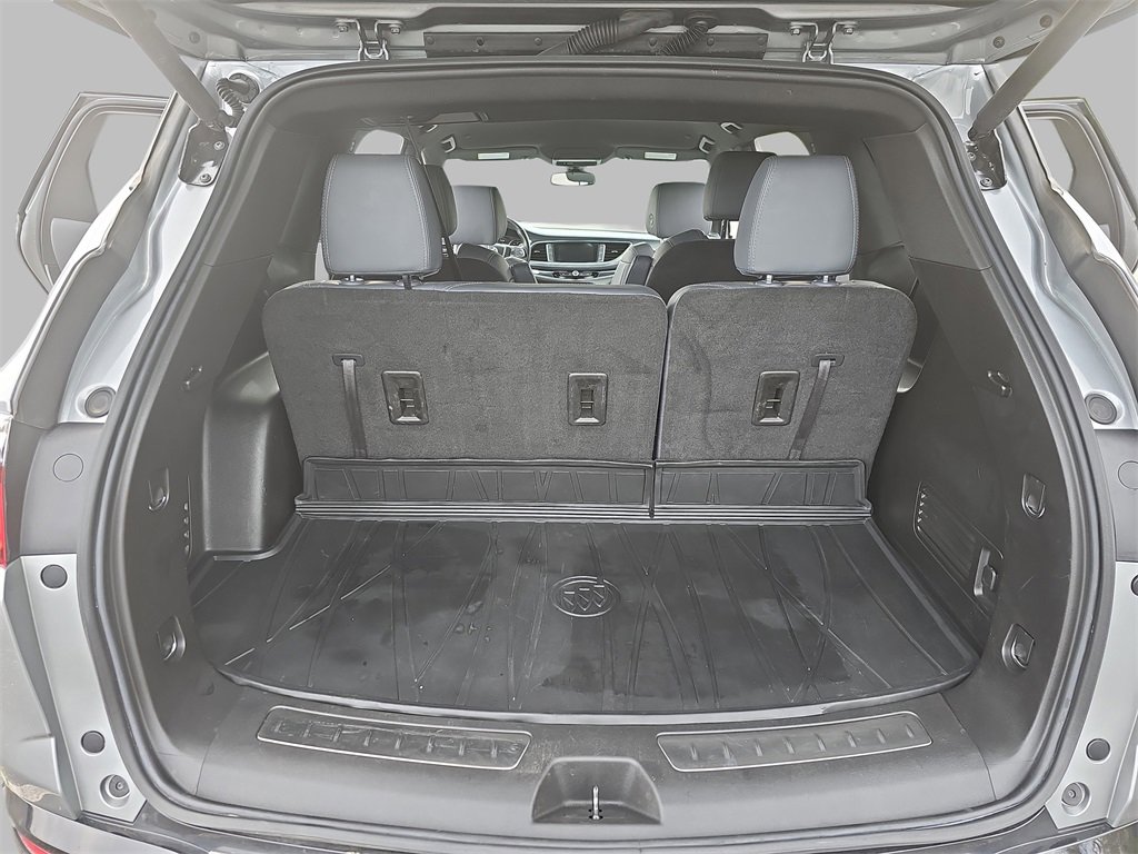 2023 Buick Enclave Essence photo 13
