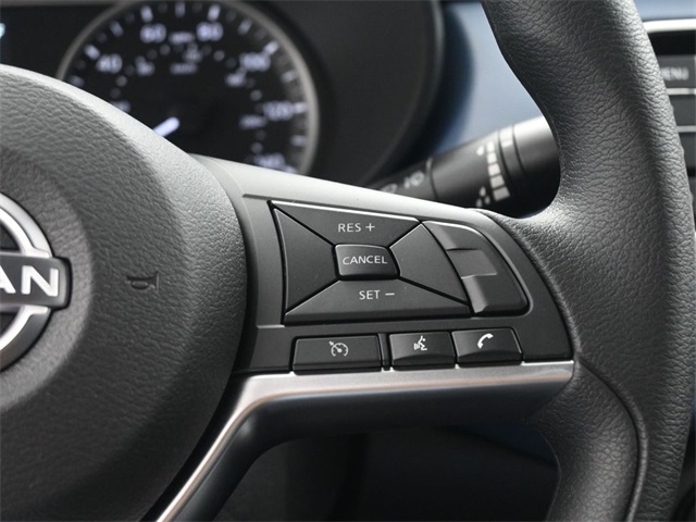 2025 Nissan Versa SV photo 2