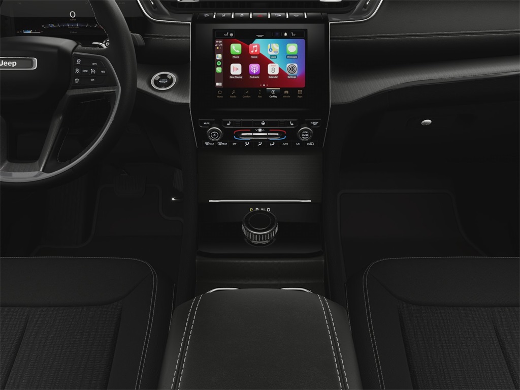 2025 Jeep Grand Cherokee Laredo X photo 24