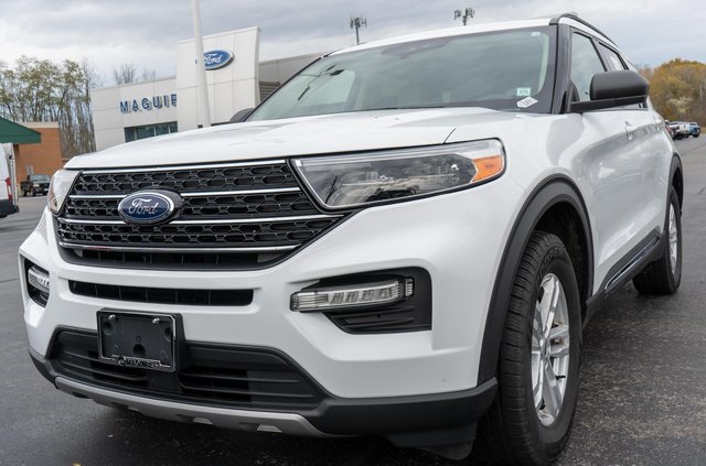 2021 Ford Explorer XLT photo 2