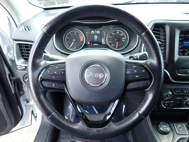 2020 Jeep Cherokee Altitude photo 12