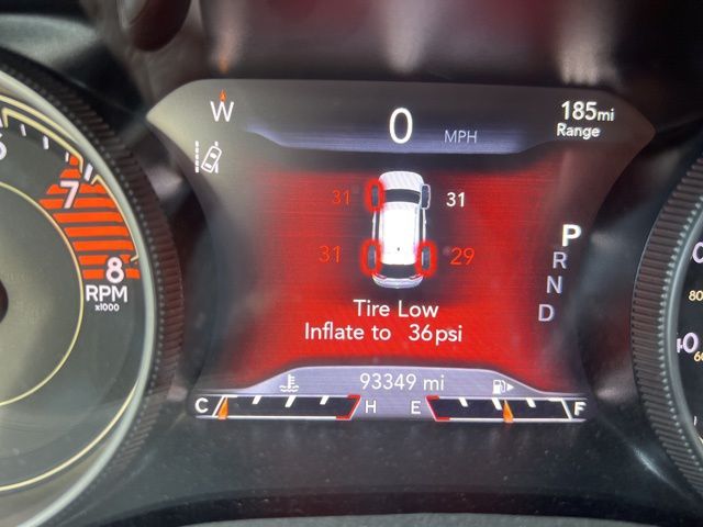 2019 Jeep Cherokee Trailhawk photo 5