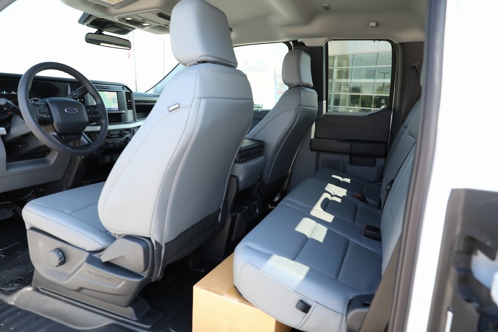 2025 Ford F-250 Super Duty XL - Photo 25