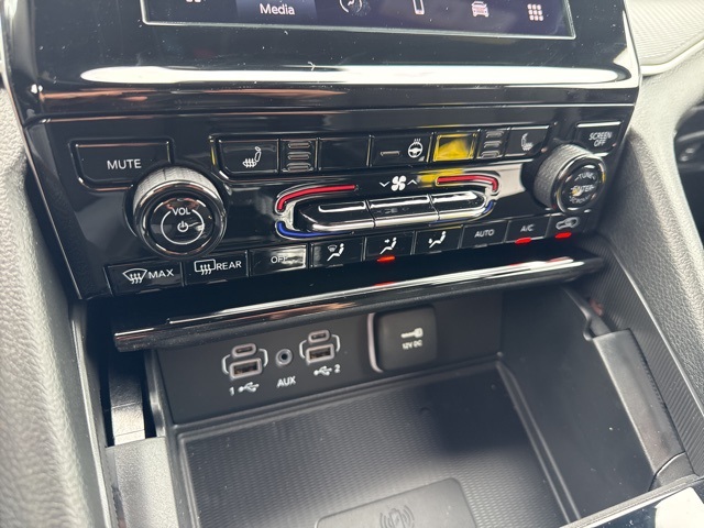 2025 Jeep Grand Cherokee Laredo X photo 18
