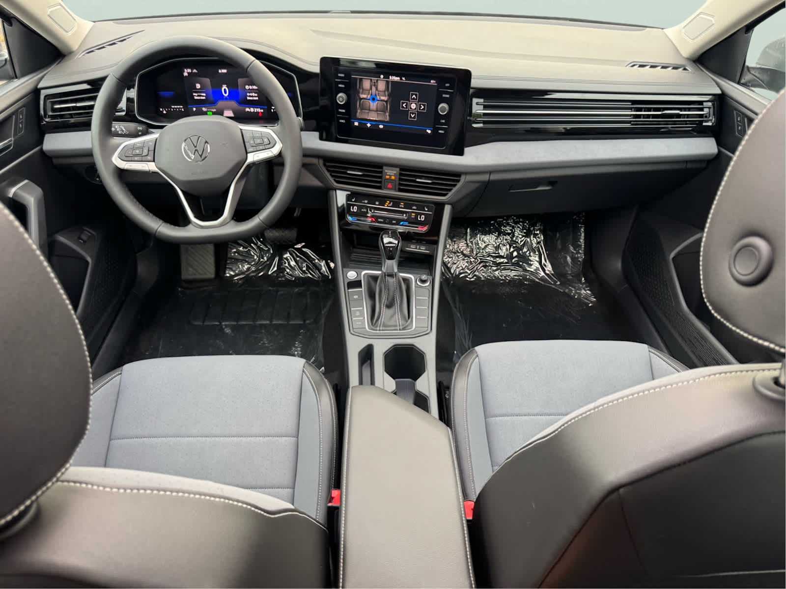 2025 Volkswagen Jetta SE photo 29