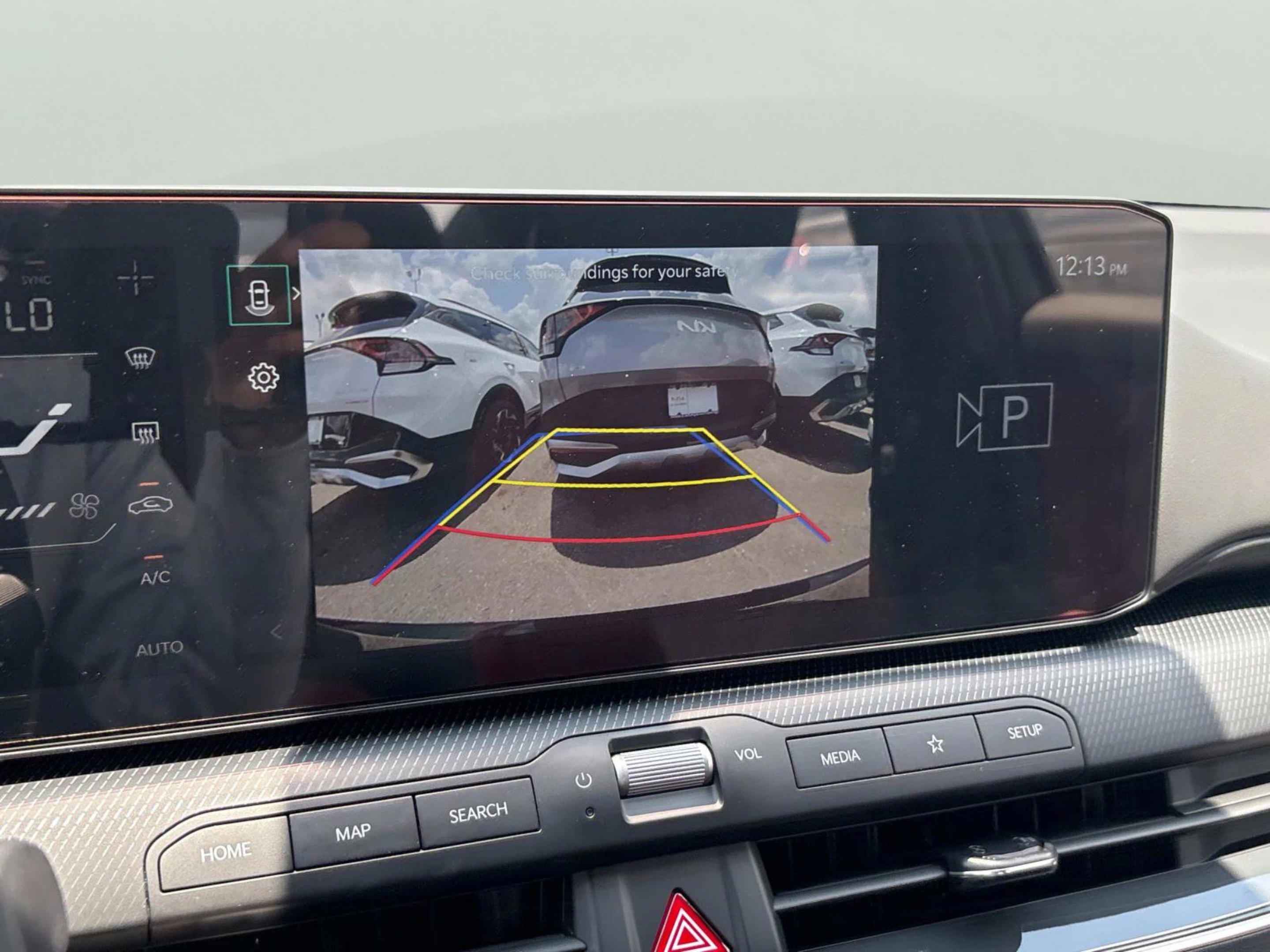 2025 Kia K4 GT-Line photo 28