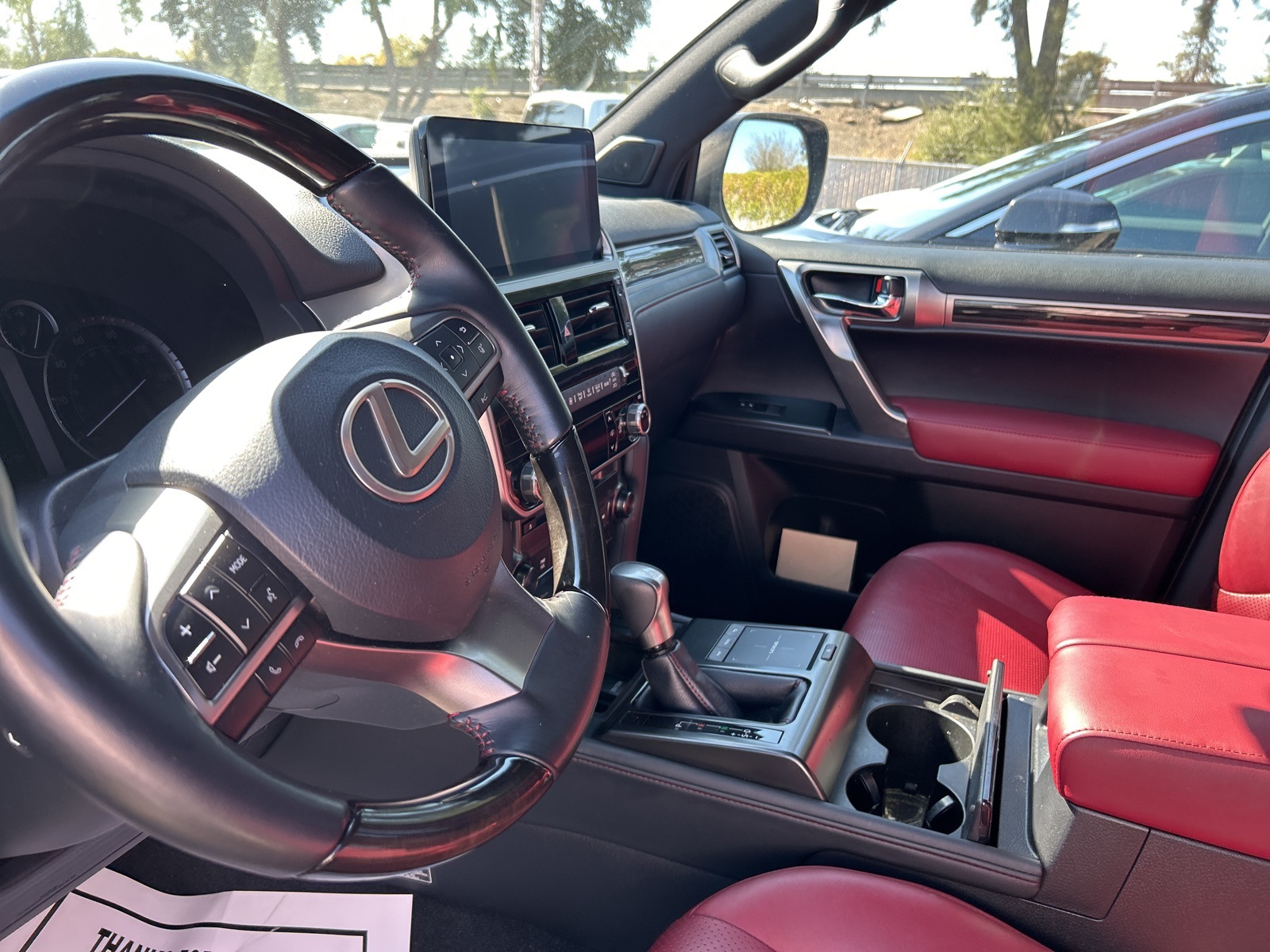 2023 Lexus GX 460 Luxury photo 9