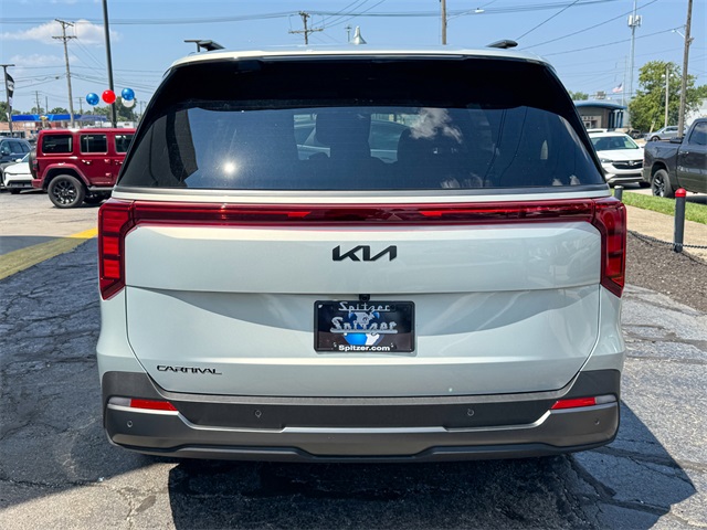 2026 Kia Carnival SX Prestige photo 4