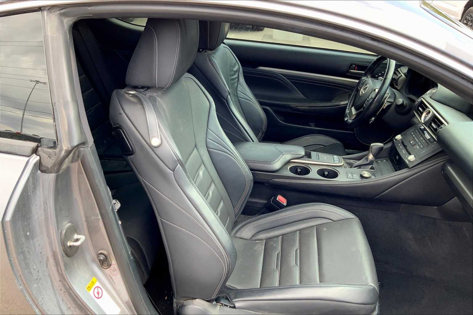 2016 Lexus RC 350 photo 8