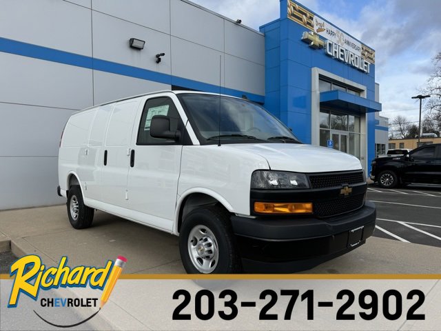 2025 Chevrolet Express Cargo Work Van's photo