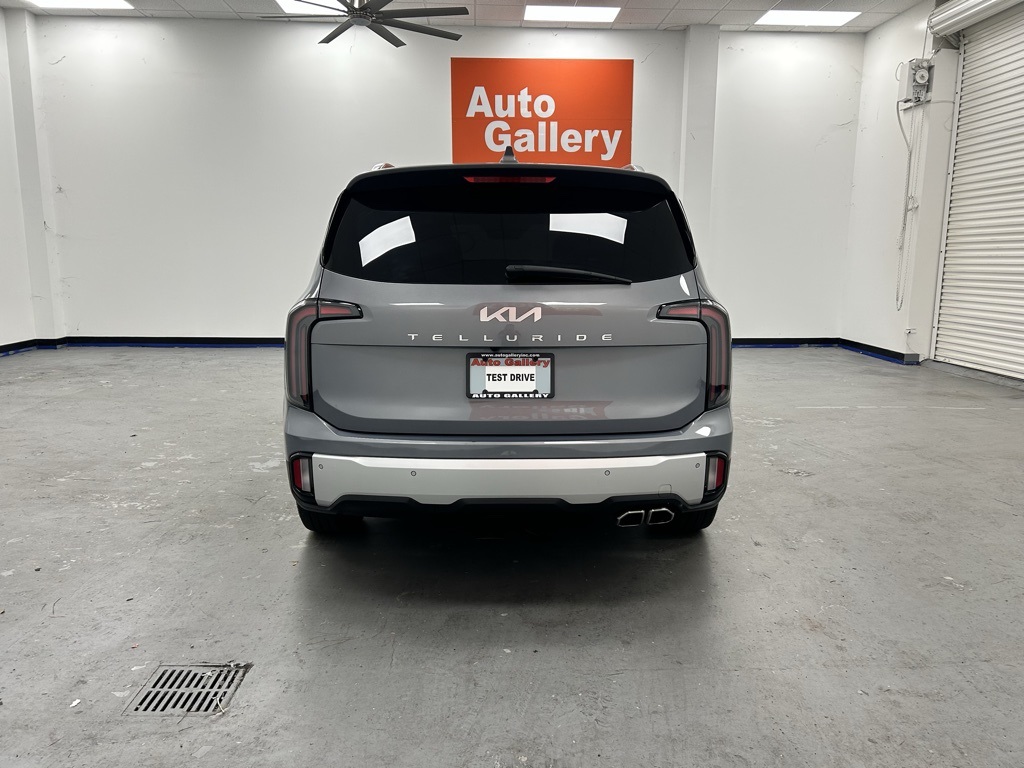 2024 Kia Telluride SX photo 3