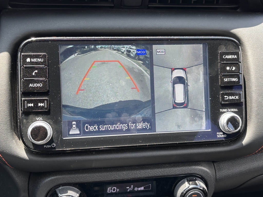 2024 Nissan Kicks SR photo 10