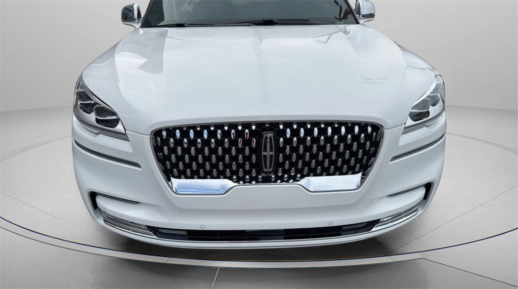 2022 Lincoln Aviator Black Label photo 4