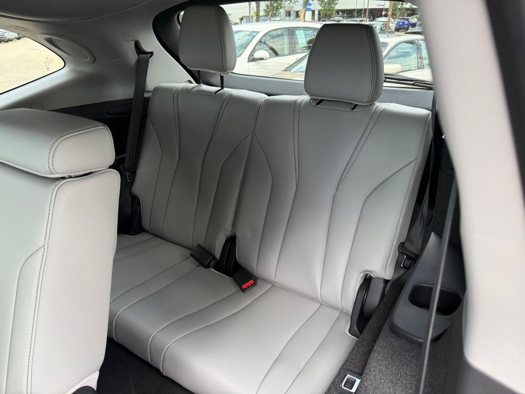 2026 Acura MDX SH-AWD Technology photo 14