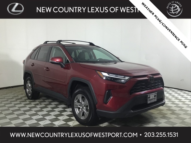 2023 Toyota RAV4 XLE's photo