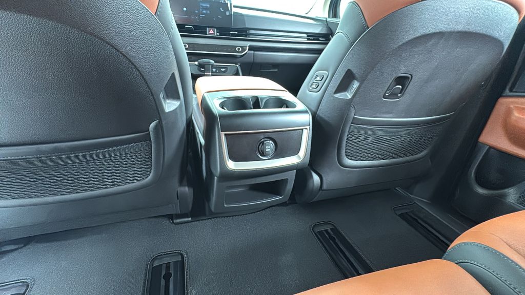 2026 Kia Carnival EX photo 36