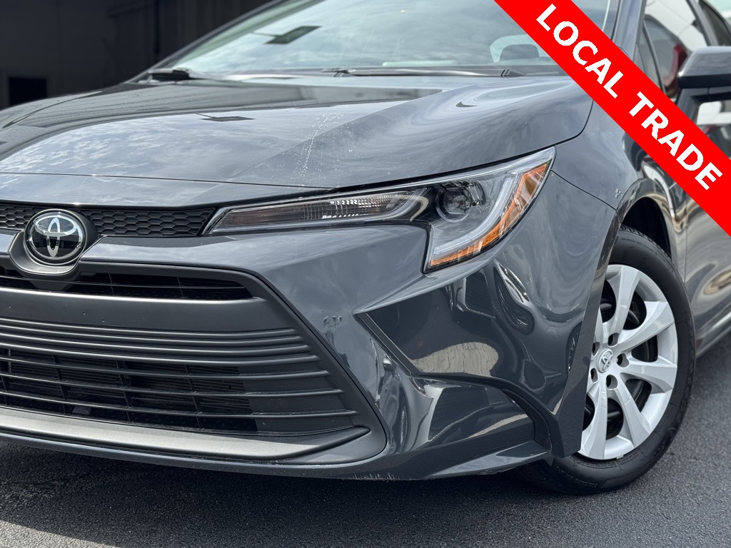 2024 Toyota Corolla LE photo 4
