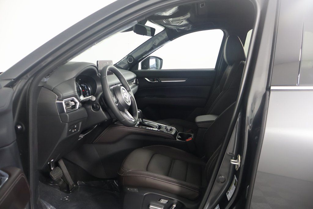 2025 Mazda CX-5 2.5 Turbo Signature photo 5