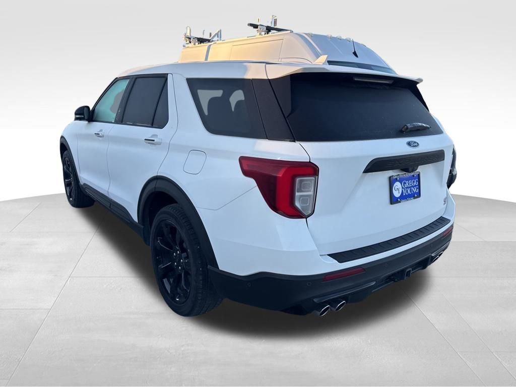 2021 Ford Explorer ST photo 3