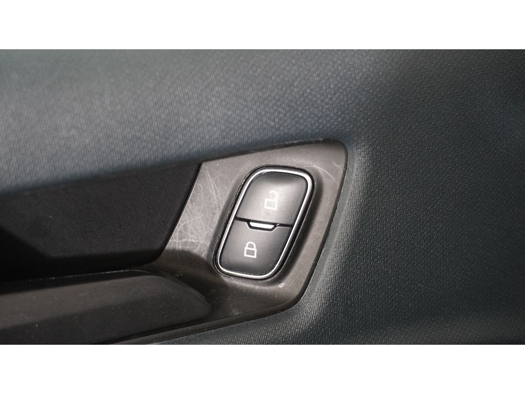 2024 Ford Maverick Lariat photo 12