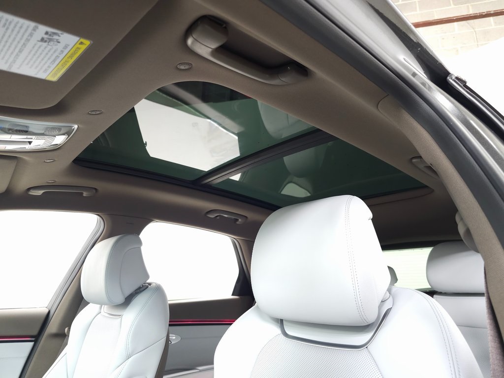 2026 Genesis GV70 2.5T Advanced photo 11