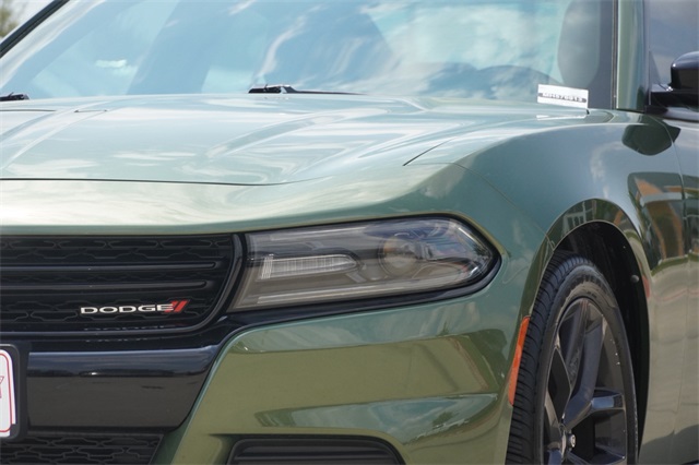 2021 Dodge Charger SXT photo 3