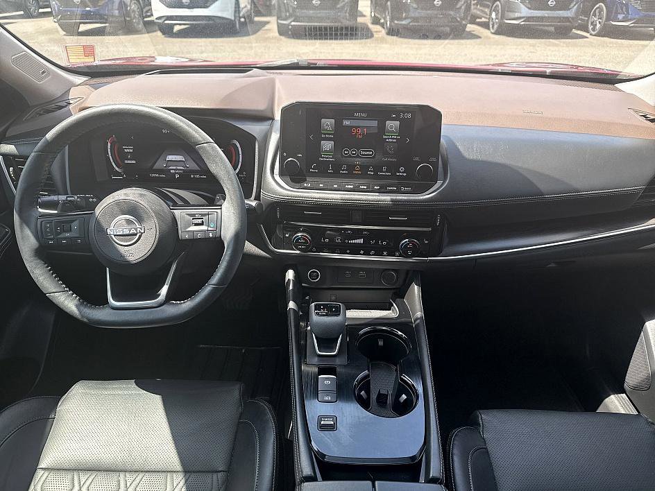 2022 Nissan Rogue Platinum photo 17
