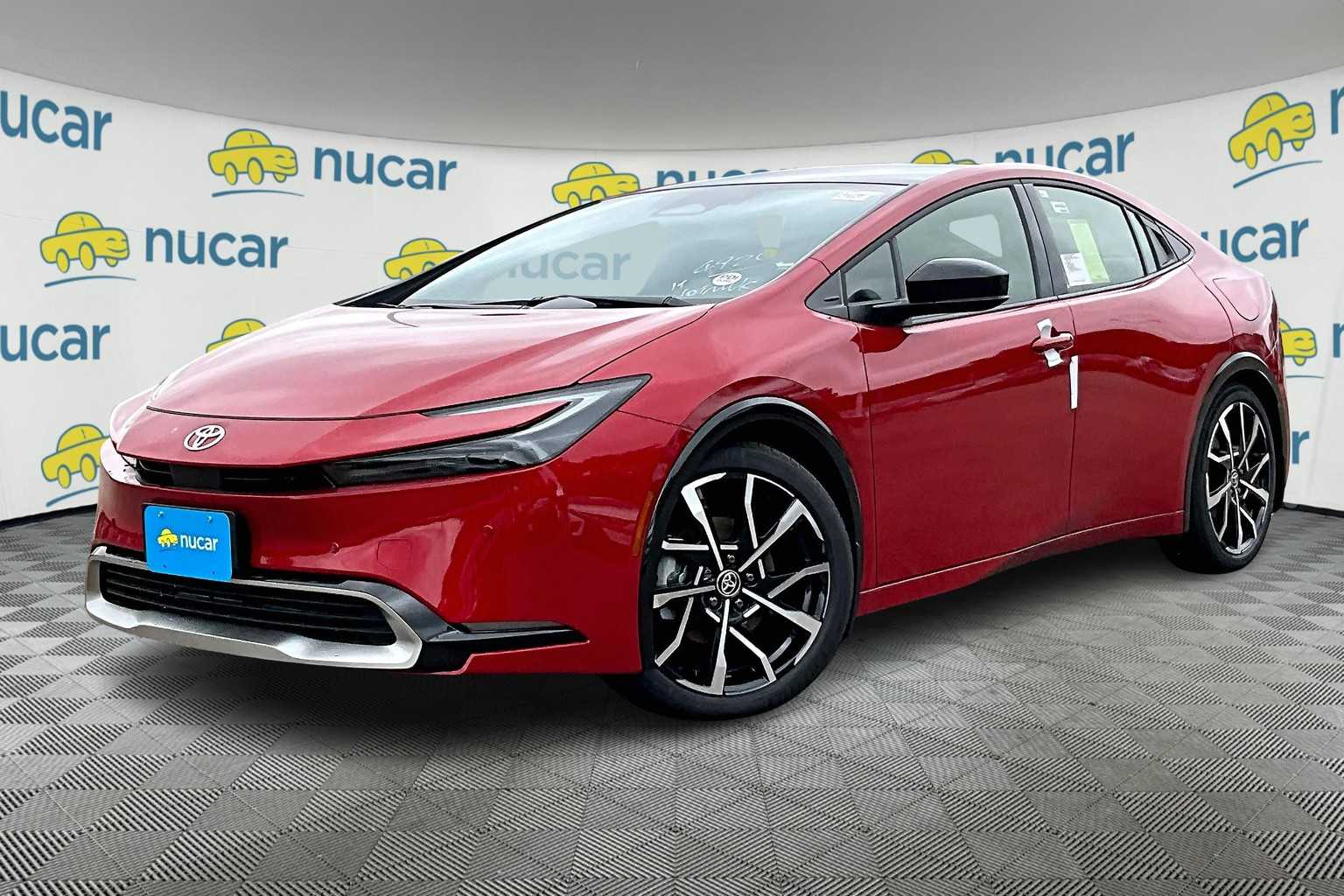 2025 Toyota Prius Plug-in Hybrid XSE photo 3