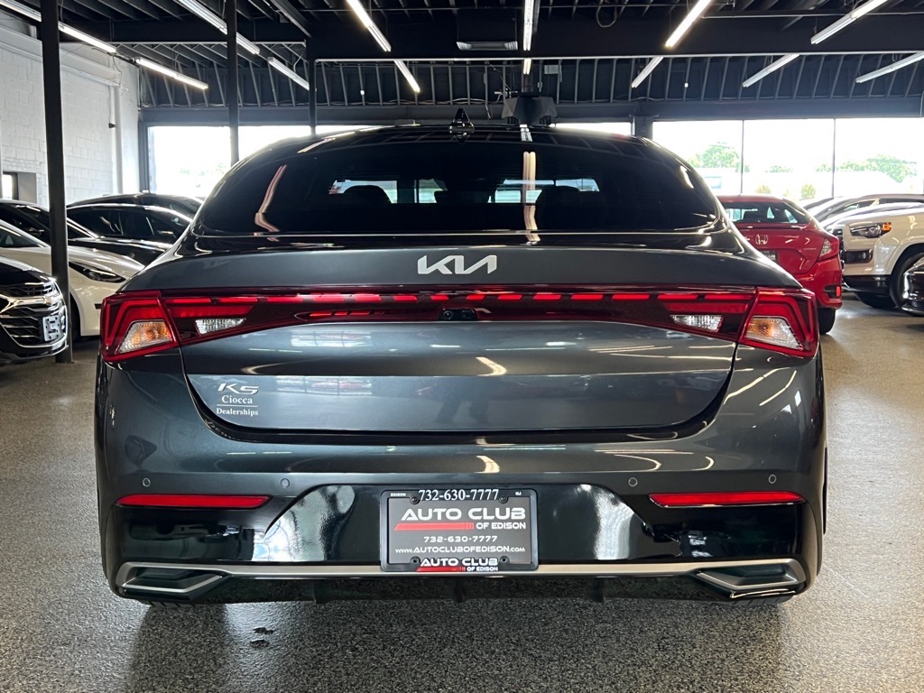 2022 Kia K5 EX photo 5