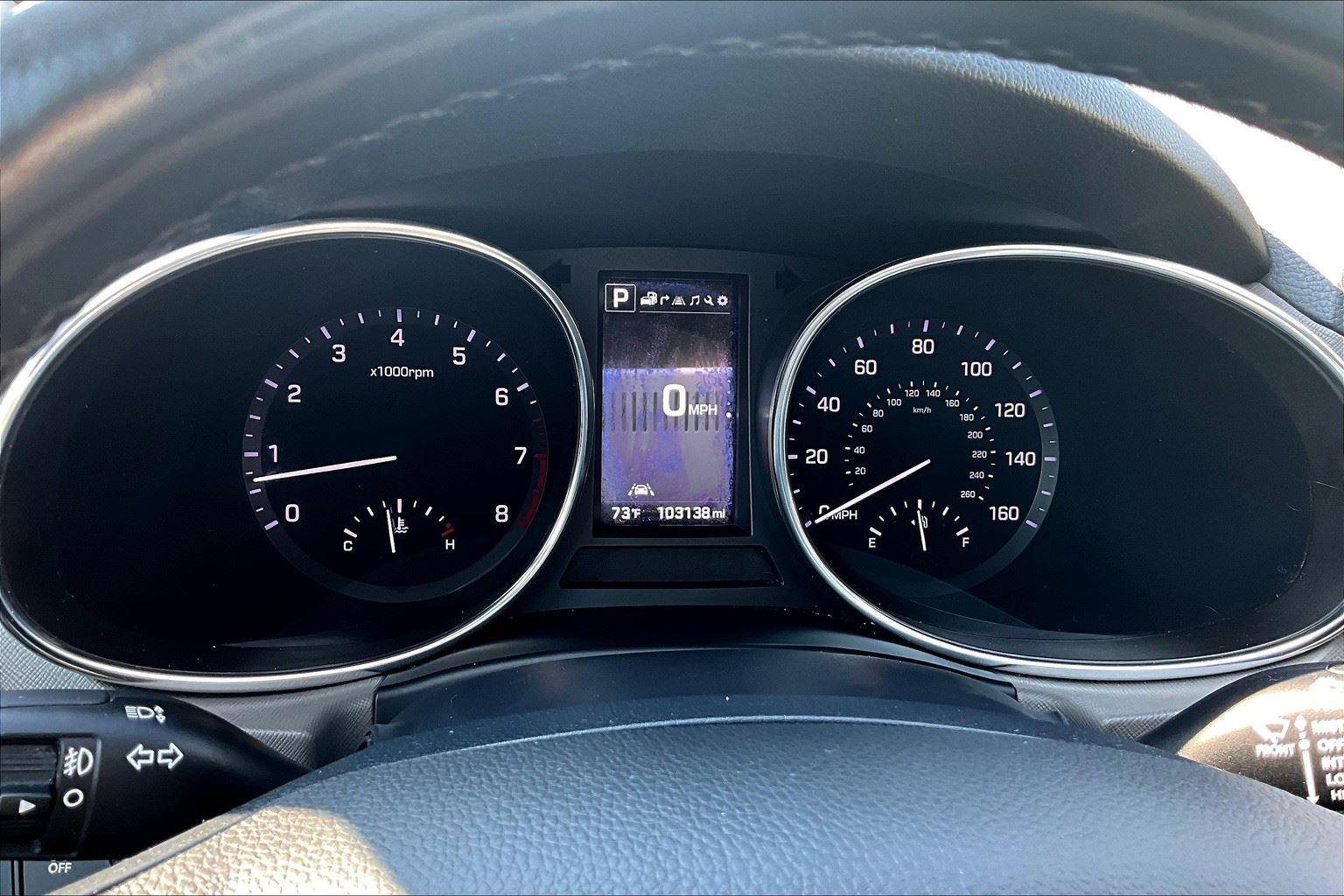 2017 Hyundai Santa Fe Limited Ultimate photo 17