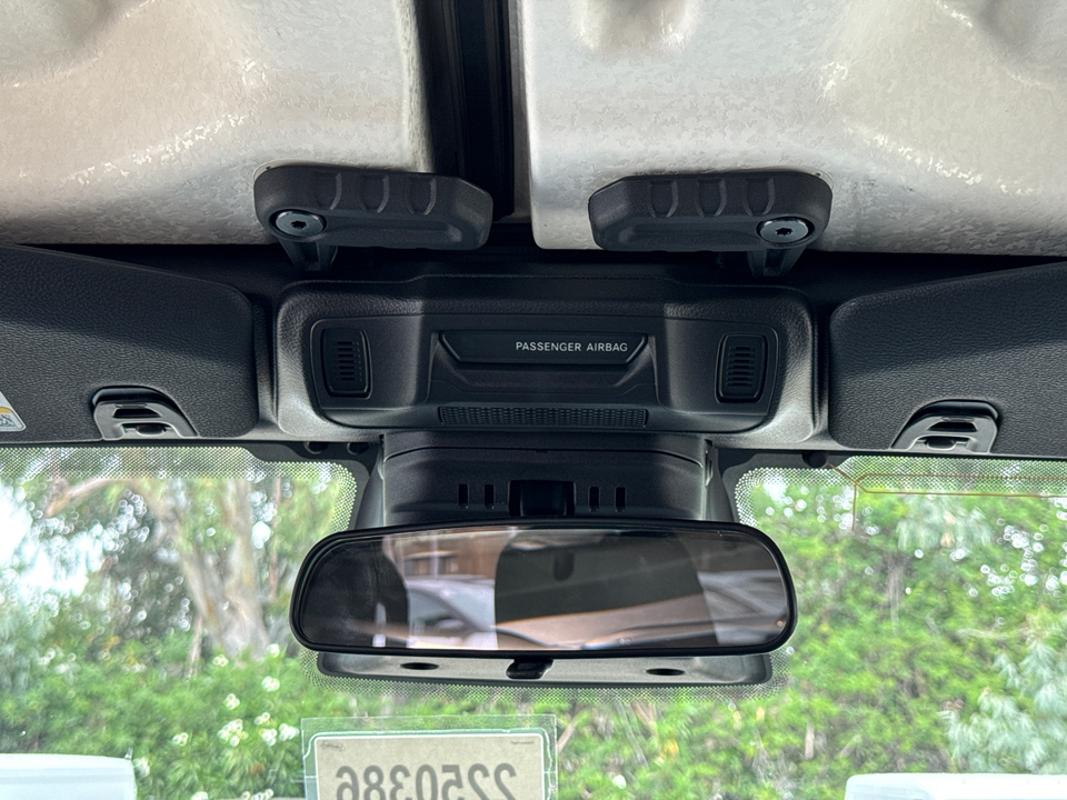2025 Jeep Wrangler Sport 4xe photo 22