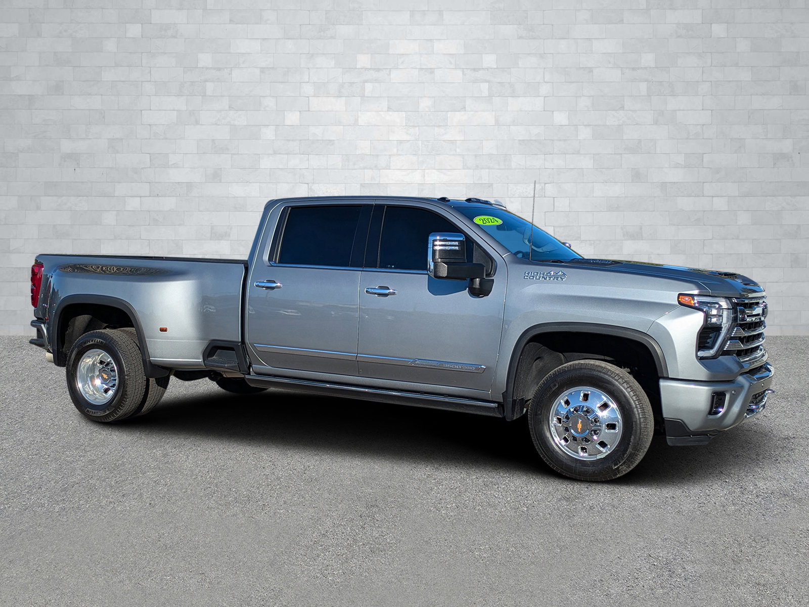 2024 Chevrolet Silverado 3500HD High Country's photo
