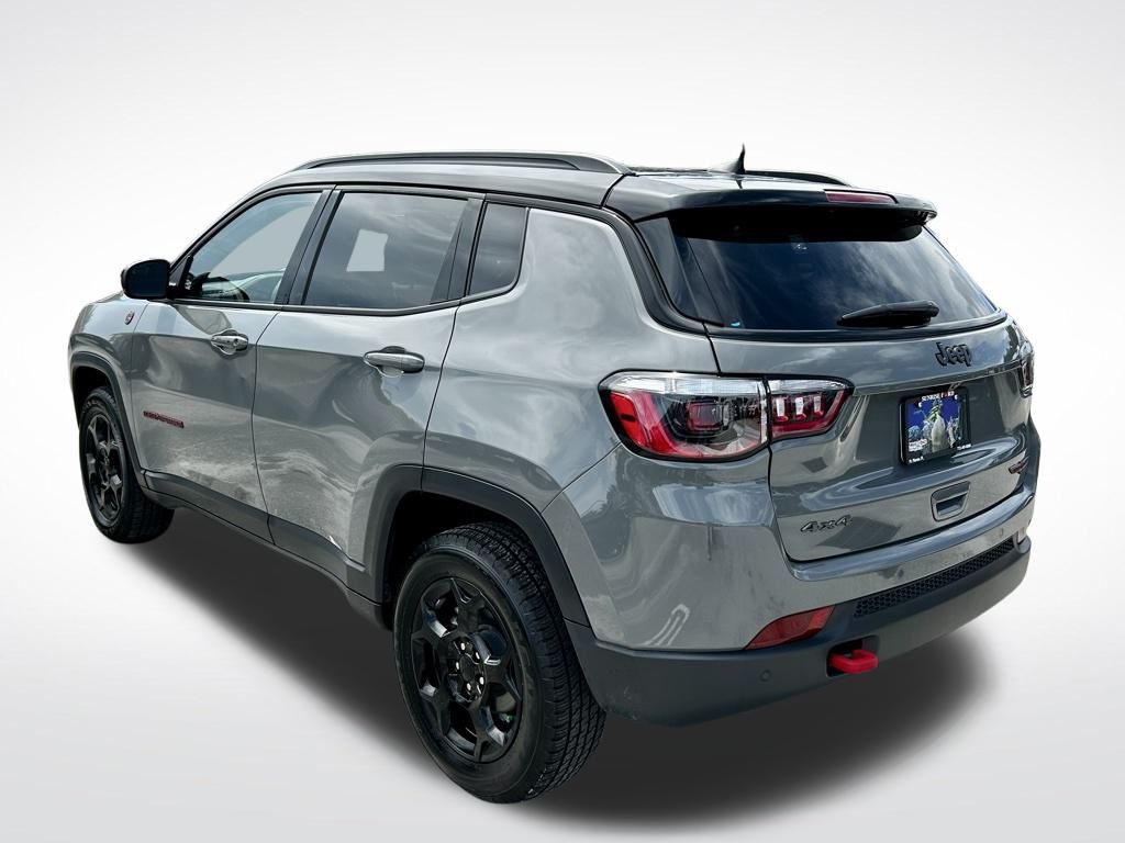 2024 Jeep Compass Trailhawk photo 4