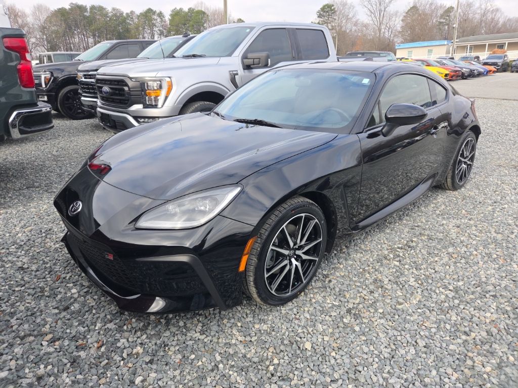 2023 Toyota GR86 Base's photo