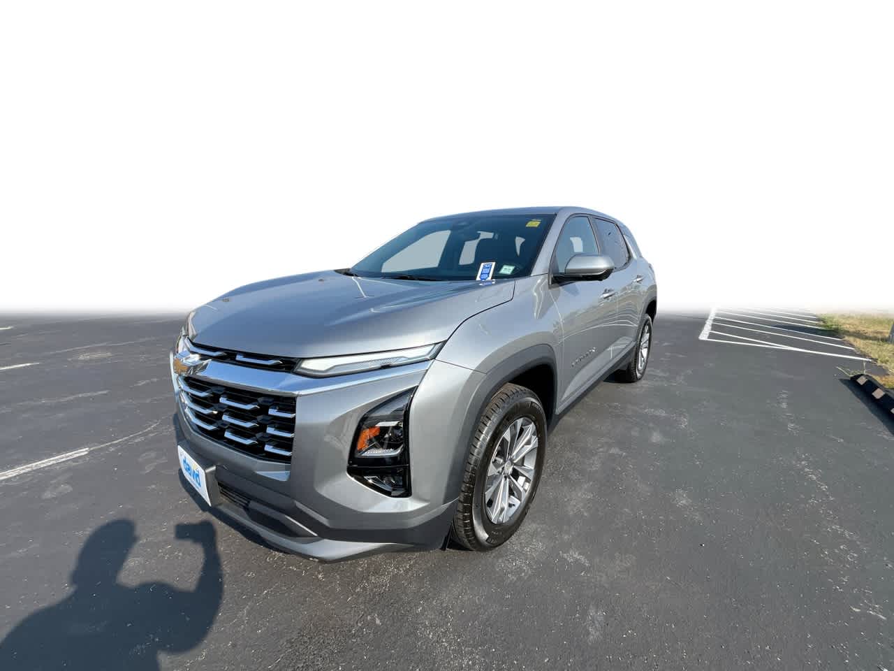 2025 Chevrolet Equinox photo 4