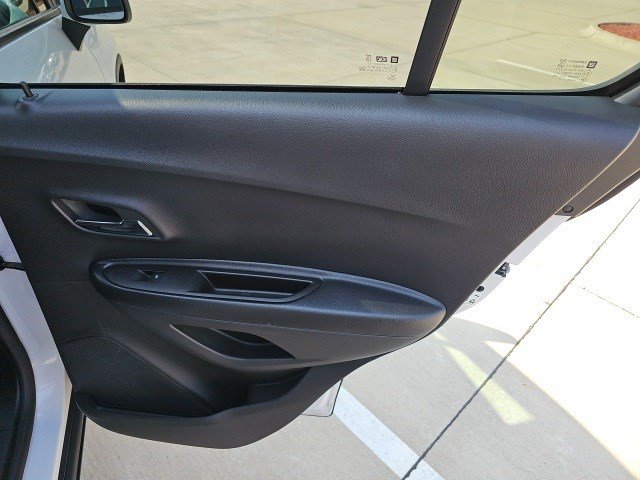 View 16