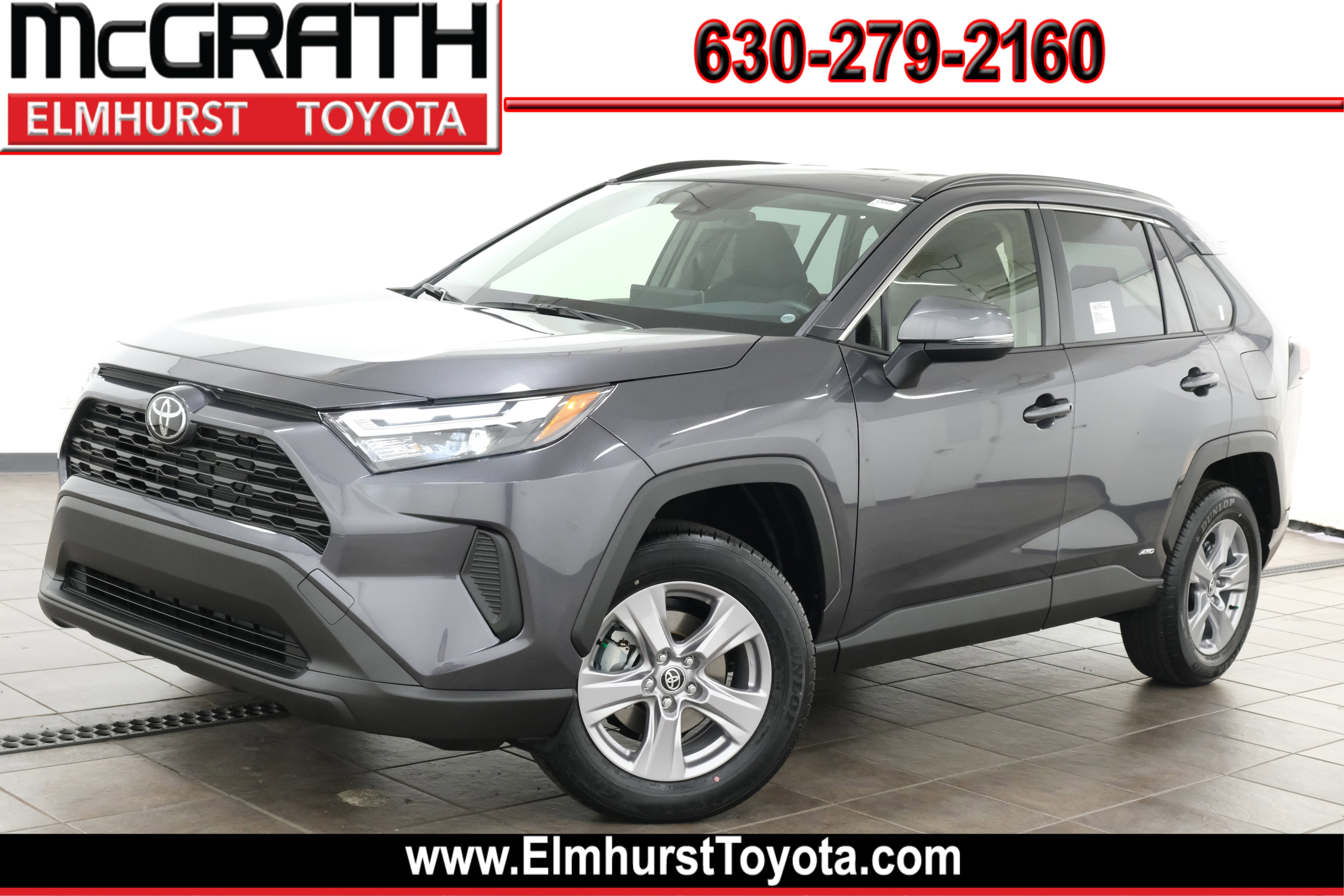 2025 Toyota RAV4 XLE's photo