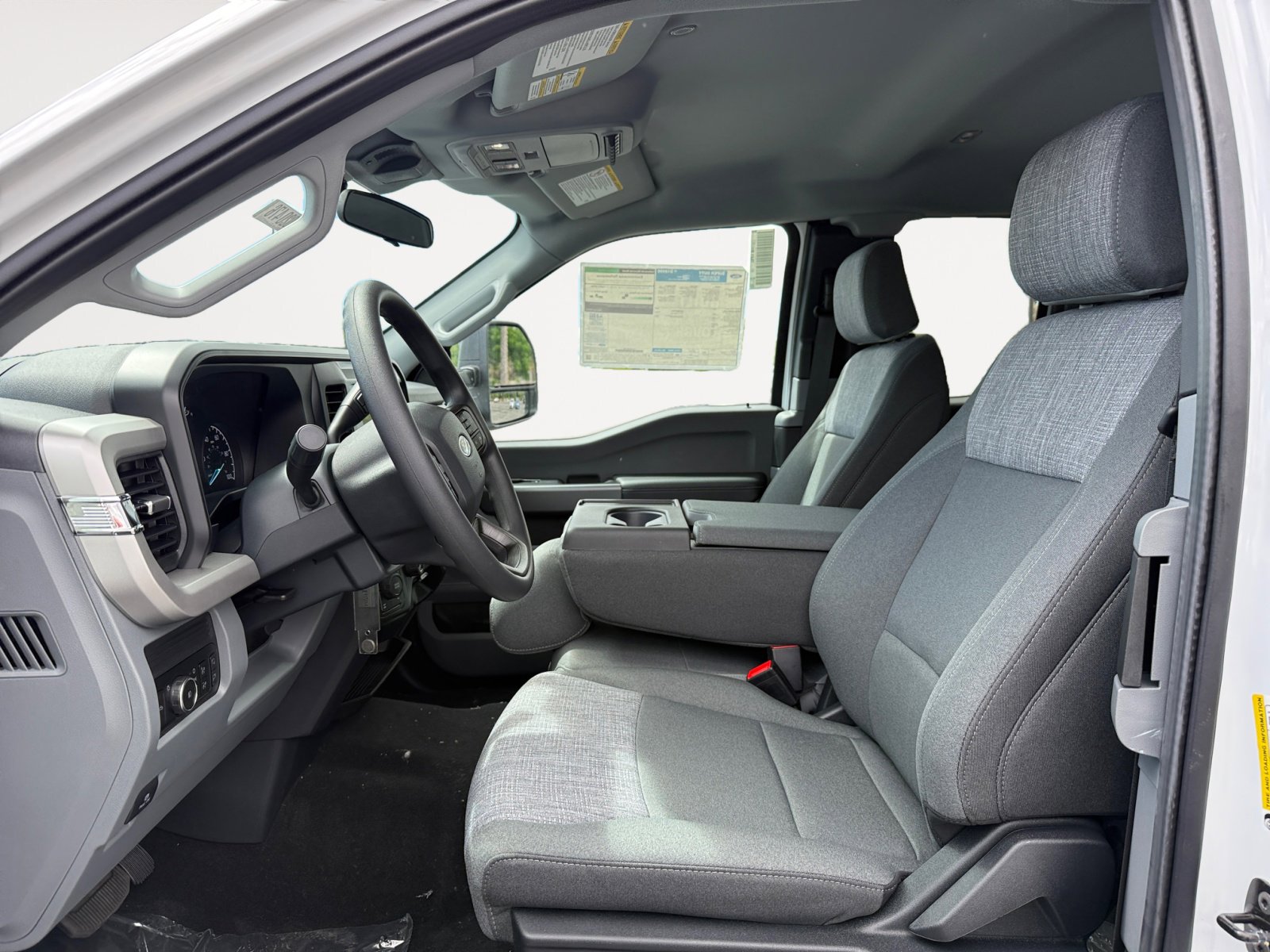 2025 Ford F-350 XLT photo 10
