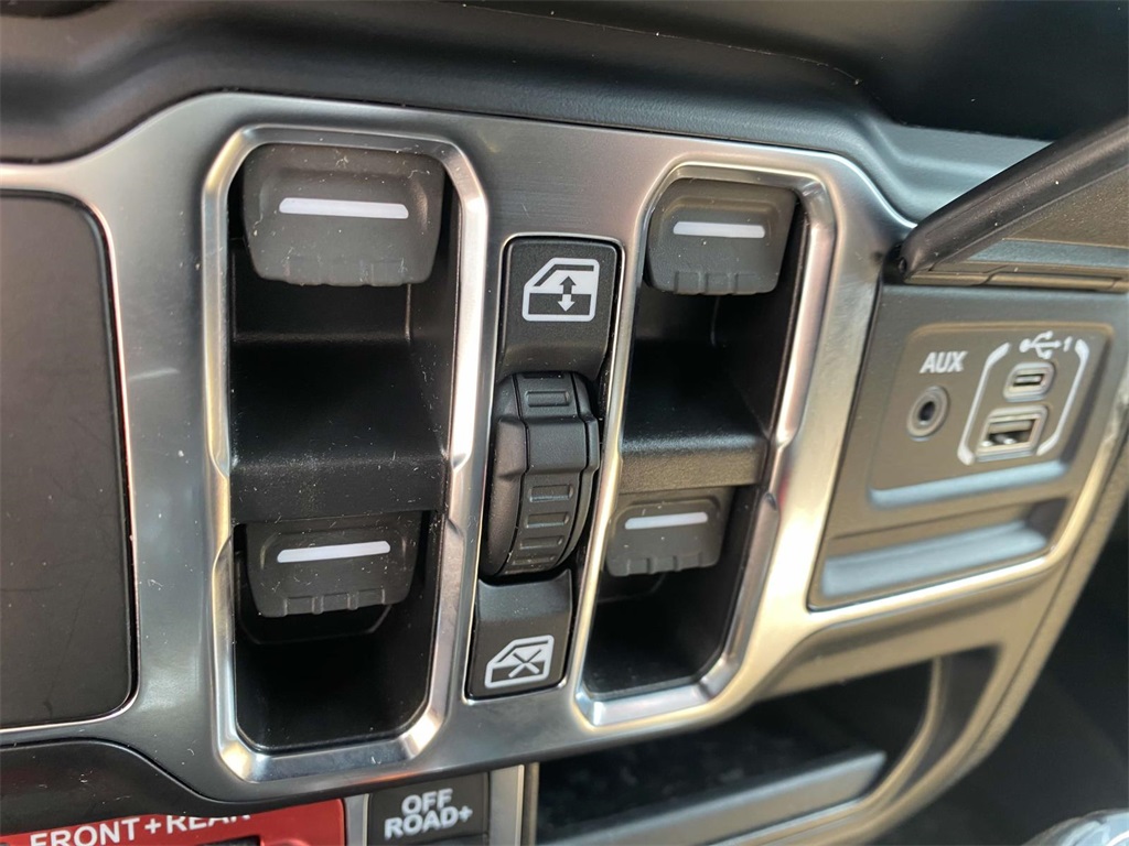 2022 Jeep Gladiator Rubicon photo 20